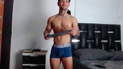 Snapshot of erosscott chatting on February 2026 04:57:02 PM Eros online show from February 2026 04:57:02 PM