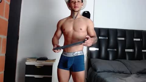 Snapshot of erosscott chatting on February 2026 08:39:01 PM Eros online show from February 2026 08:39:01 PM