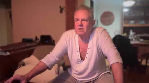 Snapshot of erostalk chatting on January 2025 08:00:01 AM eros online show from January 2025 08:00:01 AM