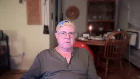 Snapshot of erostalk chatting on February 2025 04:03:01 AM eros online show from February 2025 04:03:01 AM