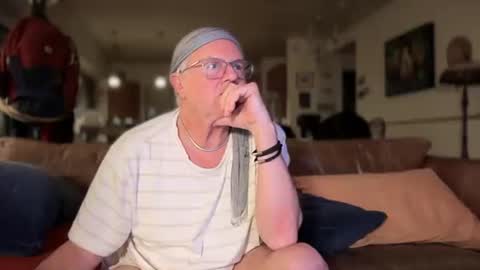 Snapshot of erostalk chatting on March 2025 06:05:01 AM eros online show from March 2025 06:05:01 AM