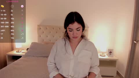 Snapshot of erotic_boobs chatting on December 2024 08:47:01 PM Karen online show from December 2024 08:47:01 PM