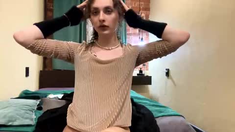 Snapshot of eroticartsss chatting on February 2026 12:59:02 PM Rachel Rach online show from February 2026 12:59:02 PM