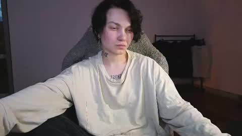 esajukyy online show from June 2026 03:43:01 PM