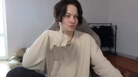 esajukyy online show from July 2026 06:47:02 AM