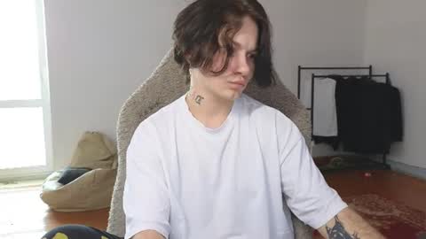 esajukyy online show from July 2026 10:11:01 AM