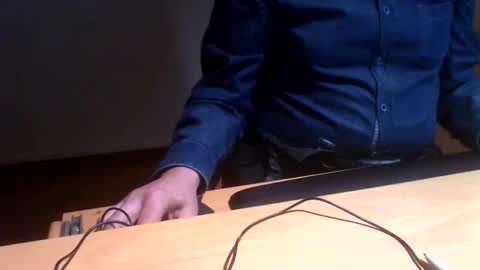 Snapshot of esclavo_hot chatting on November 2025 06:08:01 PM esclavo_hot online show from November 2025 06:08:01 PM