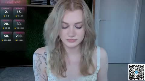 EshleGreen online show from May 2026 07:26:02 AM
