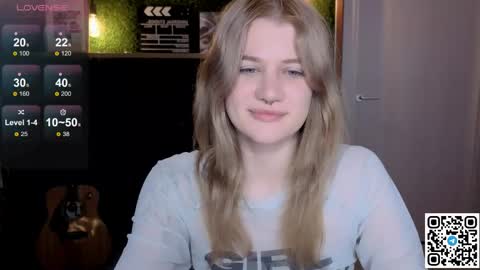 EshleGreen online show from May 2026 10:49:01 PM