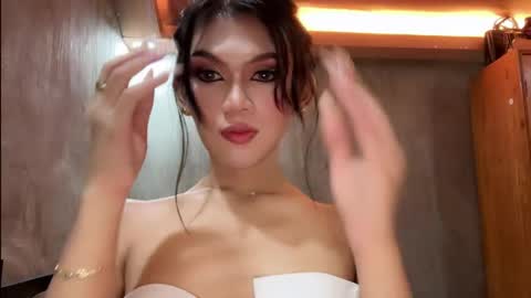 Chelliane online show from February 2026 07:10:01 PM