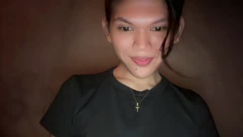 Chelliane online show from May 2026 12:48:01 PM