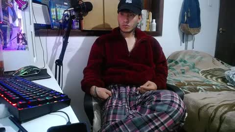 Snapshot of esjrobles chatting on February 2025 10:15:01 AM Esteban online show from February 2025 10:15:01 AM