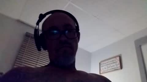 Snapshot of eskewrichard0437131 chatting on March 2026 10:05:02 AM eskewrichard0437131 online show from March 2026 10:05:02 AM