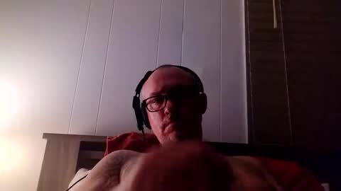 Snapshot of eskewrichard0437131 chatting on April 2026 07:28:01 AM eskewrichard0437131 online show from April 2026 07:28:01 AM