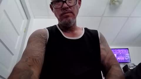 Snapshot of eskewrichard0437131 chatting on April 2026 07:08:02 PM eskewrichard0437131 online show from April 2026 07:08:02 PM