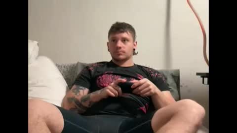 Snapshot of eskol212 chatting on October 2025 03:07:01 AM eskol212 online show from October 2025 03:07:01 AM