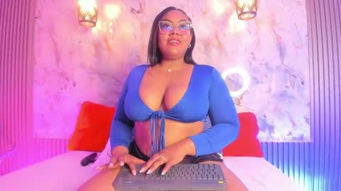 esmeralda online show from January 2025 09:08:02 AM
