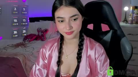 Esmeralda online show from May 2026 11:10:02 PM