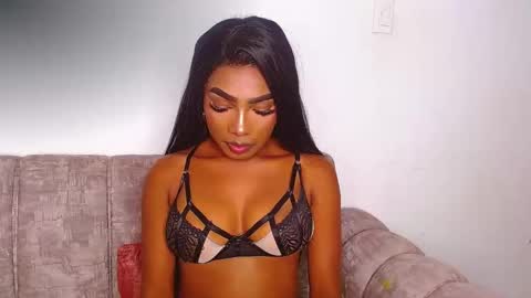 Esmeralda parck online show from June 2026 12:24:01 AM
