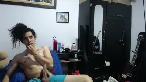 Esnider online show from May 2026 08:41:01 AM