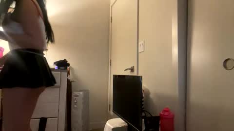 Snapshot of esoterickitten777 chatting on January 2026 01:22:02 AM axe online show from January 2026 01:22:02 AM