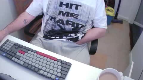 Snapshot of essex_wild chatting on November 2025 08:22:01 PM Morph online show from November 2025 08:22:01 PM