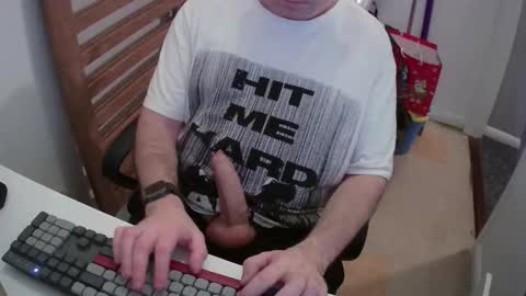 Snapshot of essex_wild chatting on January 2026 09:50:02 PM Morph online show from January 2026 09:50:02 PM