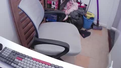 Snapshot of essex_wild chatting on February 2026 08:40:02 PM Morph online show from February 2026 08:40:02 PM