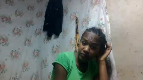 estancelee online show from July 2026 12:48:02 PM