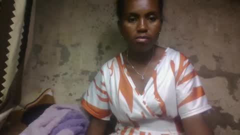 estanie online show from October 2025 11:17:01 AM