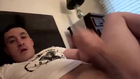 esteban121222 online show from February 2026 11:39:01 AM