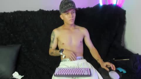 Snapshot of esteban__777 chatting on February 2026 03:01:01 AM esteban__777 online show from February 2026 03:01:01 AM