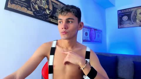 Esteban online show from December 2024 12:16:02 PM