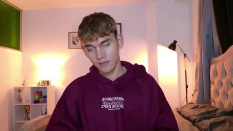 Esteban online show from February 2026 01:37:01 AM