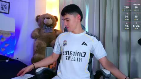 Esteban online show from June 2026 07:12:02 PM
