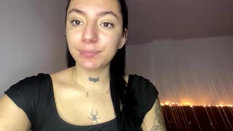 estefa1 online show from March 2026 06:25:01 PM