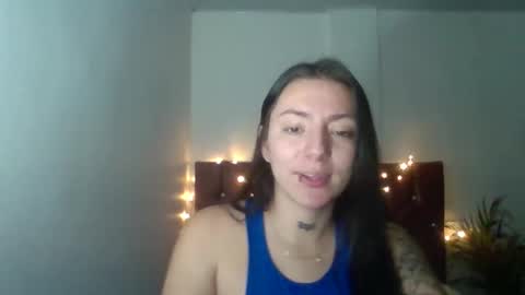 estefa1 online show from April 2026 05:30:01 AM