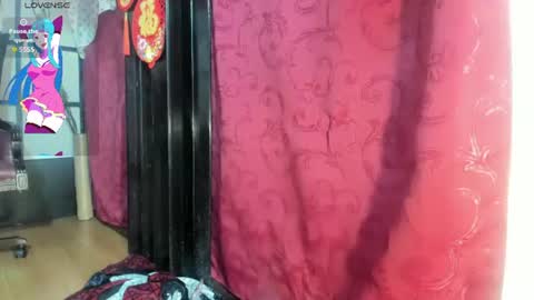estefanya online show from July 2026 07:27:02 PM