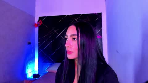 Stefy online show from June 2026 01:02:02 PM