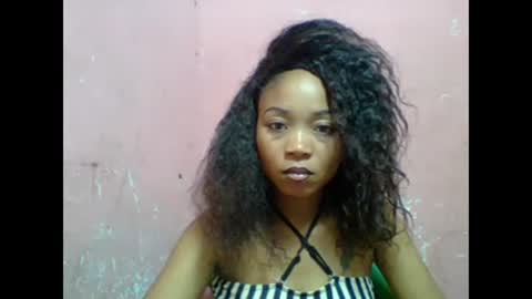 estelah20 online show from November 2025 05:39:02 AM