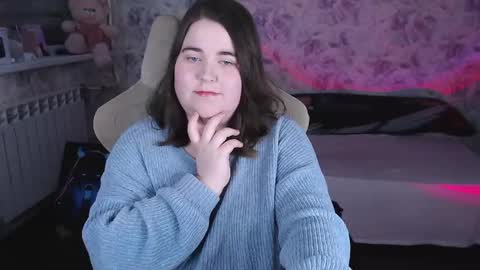 estelle_hicks online show from April 2026 08:57:02 PM