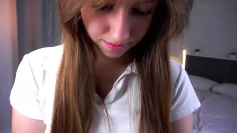 Lily online show from July 2026 07:39:01 PM