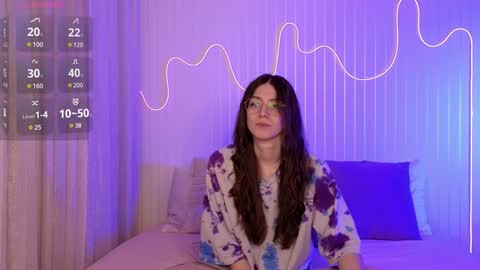 Ester online show from December 2024 07:39:02 PM