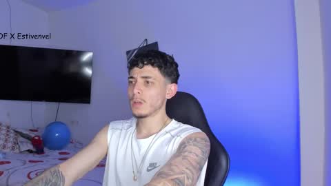 estivenvel online show from September 2025 05:38:01 PM