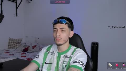 estivenvel online show from October 2025 02:54:01 PM