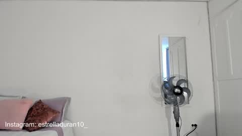 Estrellita online show from January 2025 07:43:01 PM