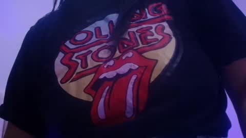 Estrella online show from November 2025 11:53:01 AM