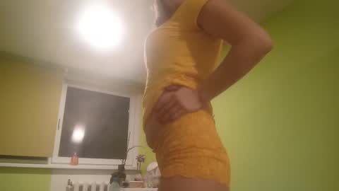 Snapshot of estrellawalters chatting on December 2024 05:54:02 PM estrellawalters online show from December 2024 05:54:02 PM