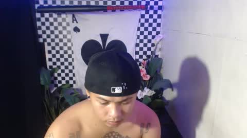 im esward tynn online show from November 2025 06:30:01 PM