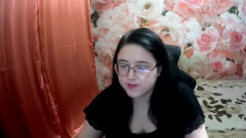 Snapshot of eternal_eighth chatting on December 2024 12:44:01 PM Didi online show from December 2024 12:44:01 PM